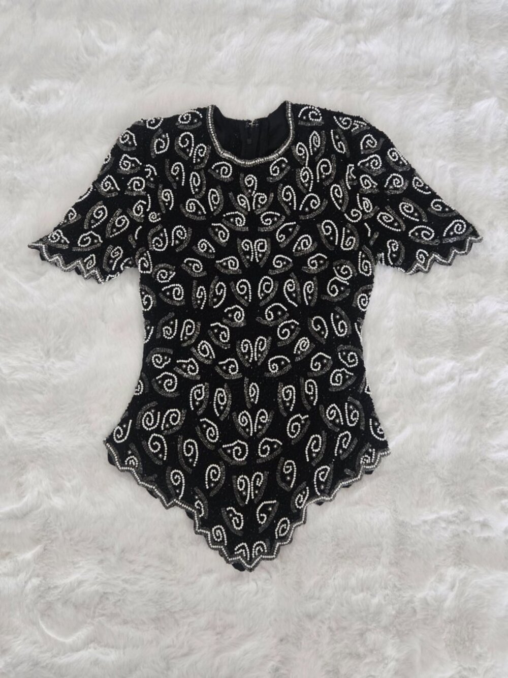 Vintage Black White Silver All Over Beaded Cap Sleeve Top